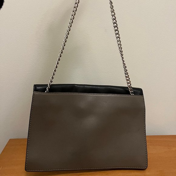 Michael Kors Tricolor Flat Clutch with Silver Chain - Picture 2 of 4